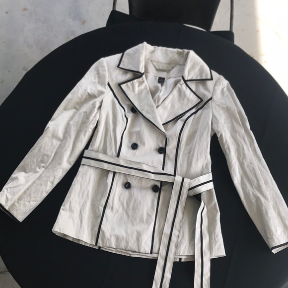 Jacket from White/Black. Great condition! - Picture 1 of 3